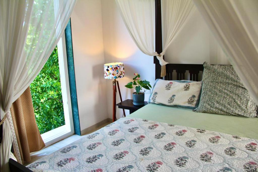 Coastal Soul Bed & Breakfast Mandrem Bagian luar foto